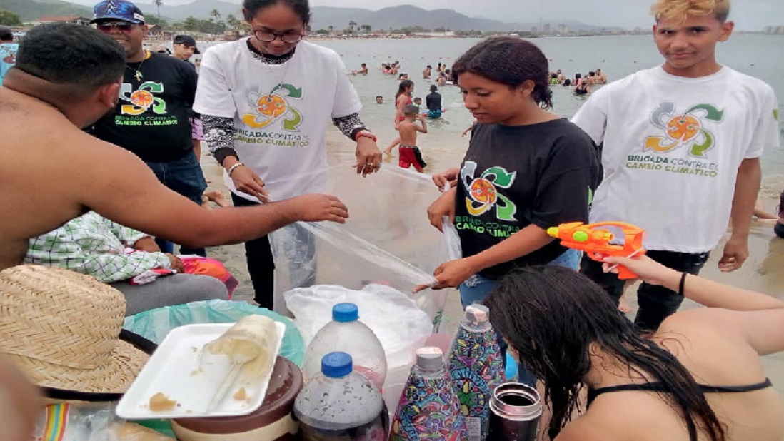 Campa A De Recolecci N De Basura En Parques Y Playas Promovi El Minec