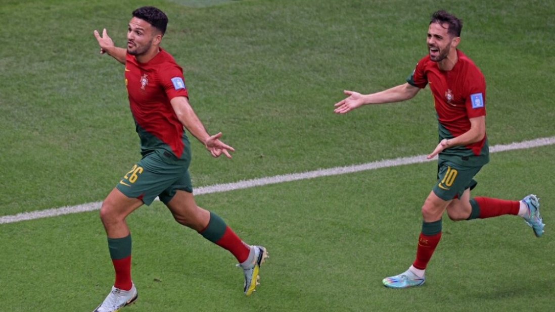 Portugal se cita con Marruecos en cuartos (6-1)