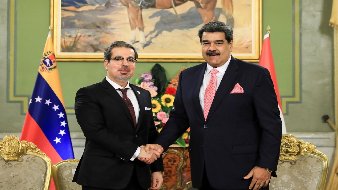 Presidente Maduro recibe cartas credenciales del embajador de Siria