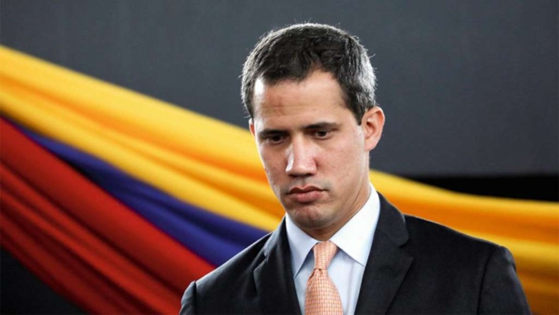 Bloomberg : La carrera de Guaidó en riesgo mientras la oposición de Venezuela obtiene apoyo