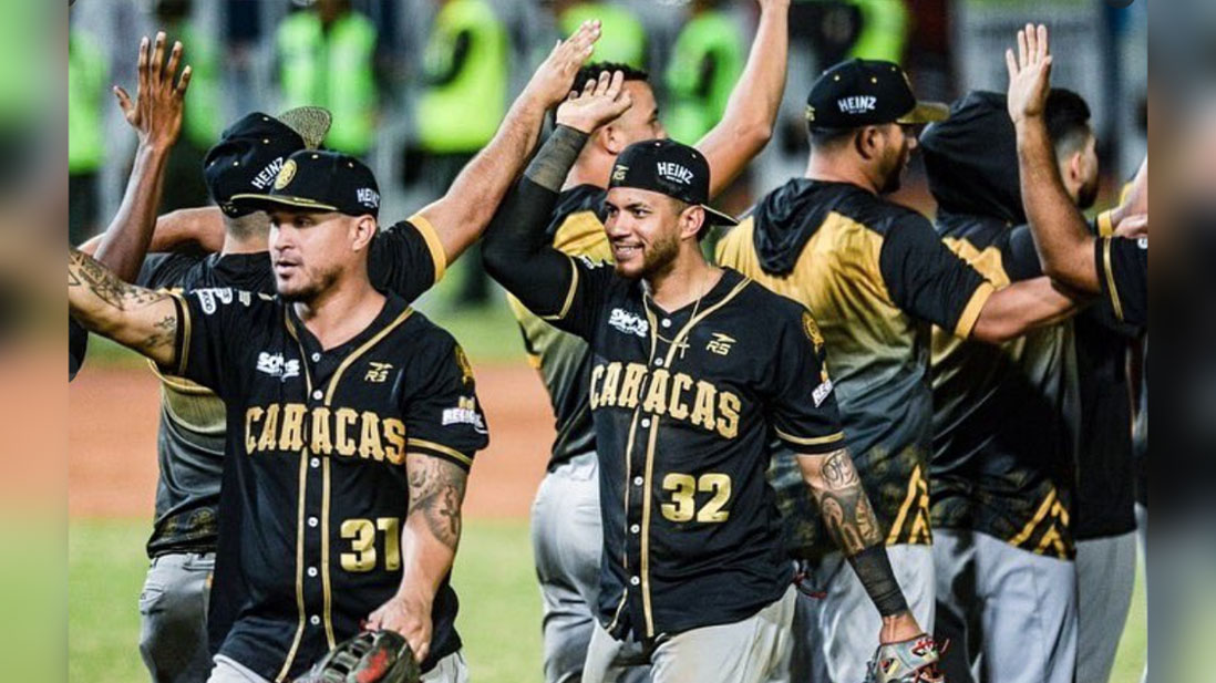 Leones empató el segundo puesto tras vencer 7-4 a Cardenales