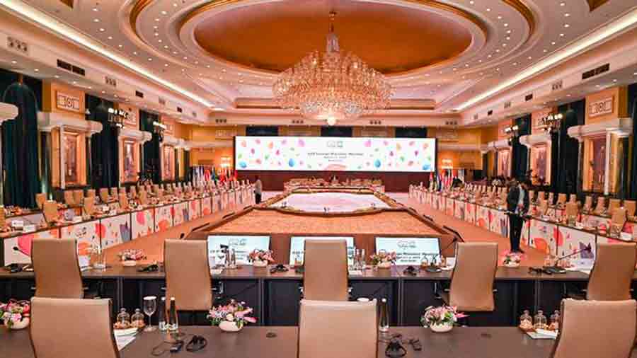 Reunión de cancilleres G20. Vista general del auditorio en Nueva Delhi, India