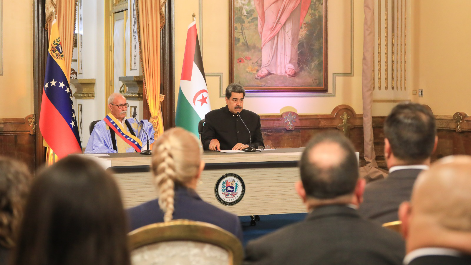 Pdte. de la República Árabe Saharaui Democrática, Brahim Ghali, es recibido en el Palacio de Miraflo
