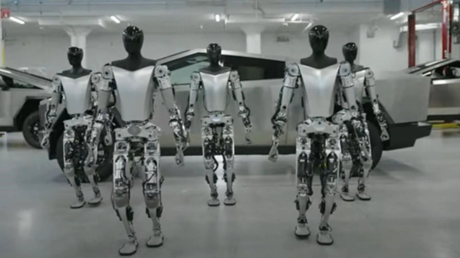 Tesla Bot: el robot de Elon Musk está aprendiendo más rápido que los humanos