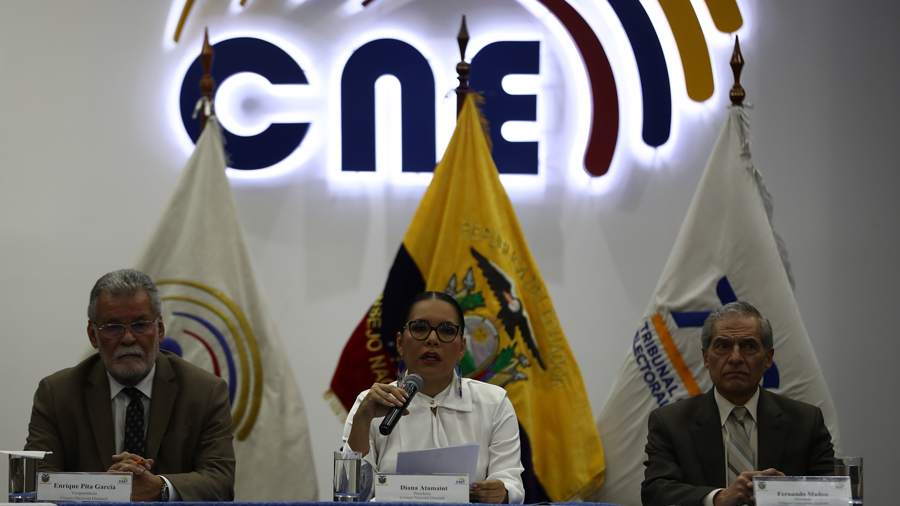 CNE de Ecuador convoca a elecciones generales anticipadas para el 20 de