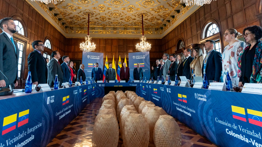 Los Cancilleres de Colombia y Venezuela instalaron la Comisión de Vecindad e Integración entre ambos