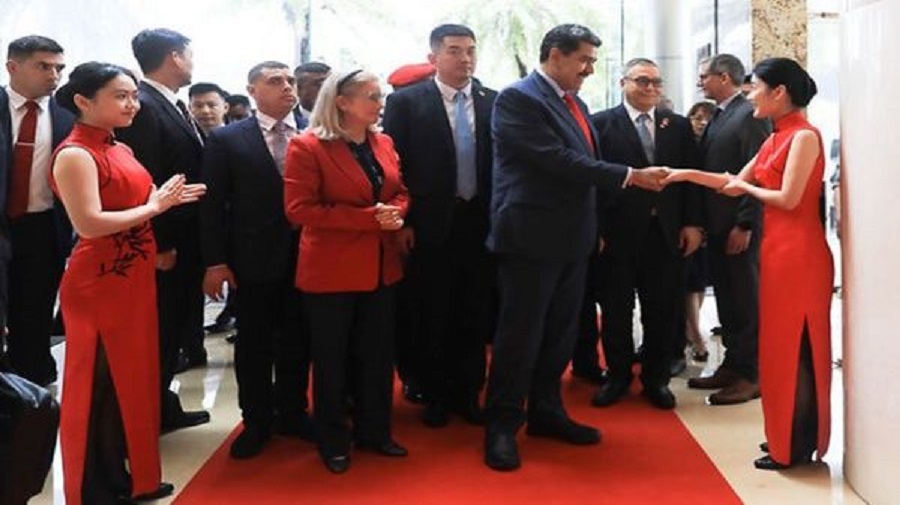 Presidente Maduro durante visita oficial a China / @PresidencialVen