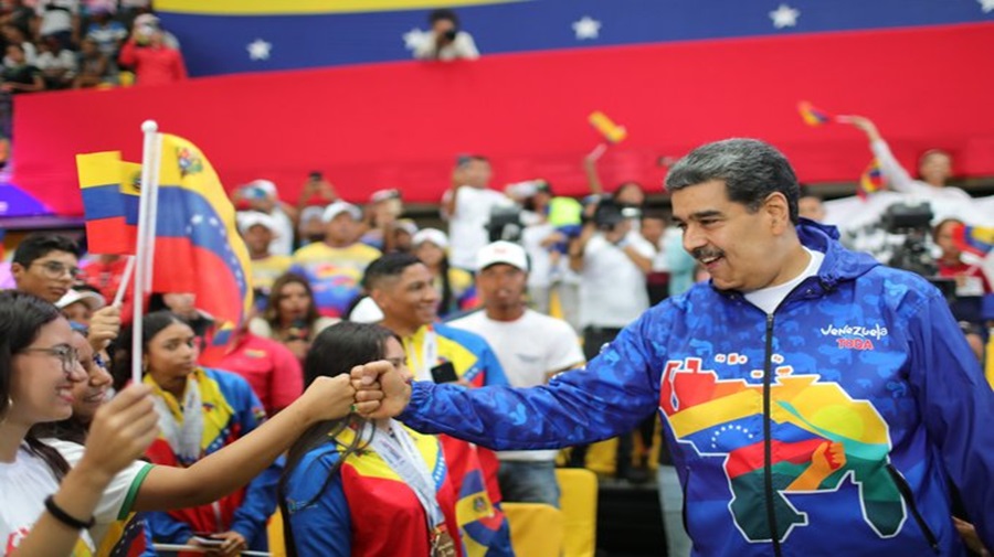 Nicolás Maduro, sostuvo un encuentro con la Juventud