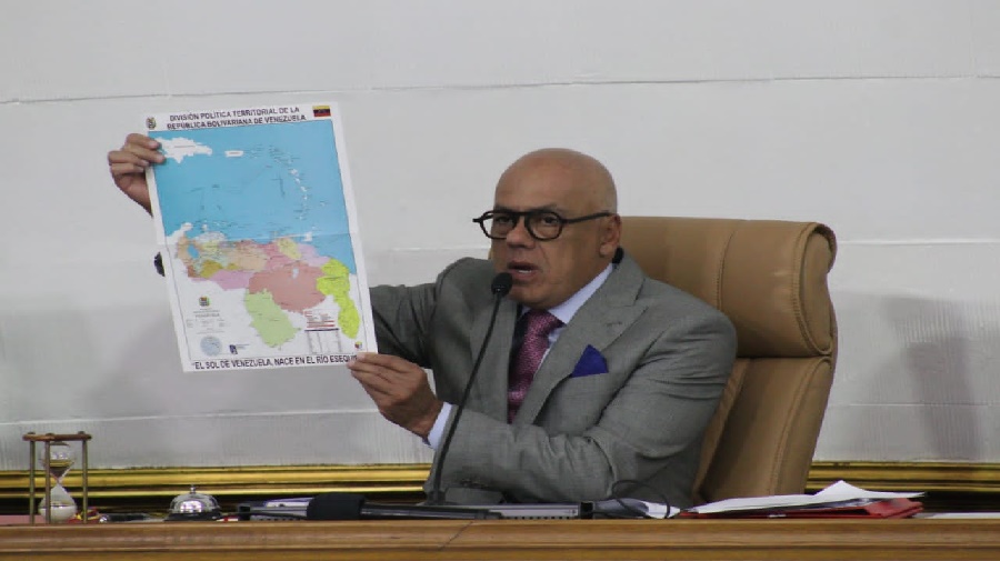 Rodríguez presenta el nuevo mapa de Venezuela