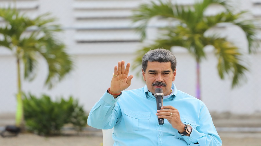 Maduro rechazó política intervencionista de la Unión Europea