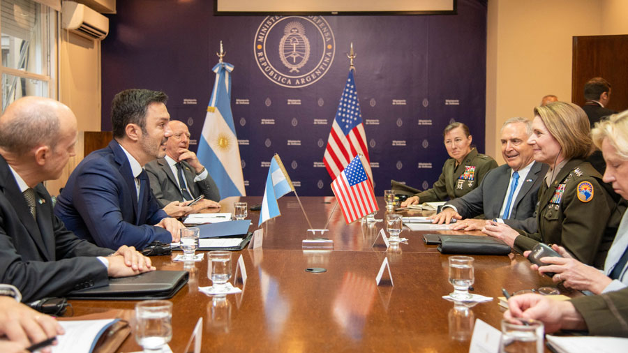 Comando-Sur-de-EEUU-en-Argentina.jpg