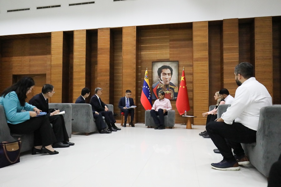 Presidente Maduro sostuvo encuentro con delegación del PCCh (PP)