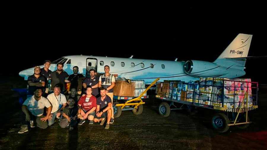El avión enviado por Neymar al estado de Río Grande do Sul.