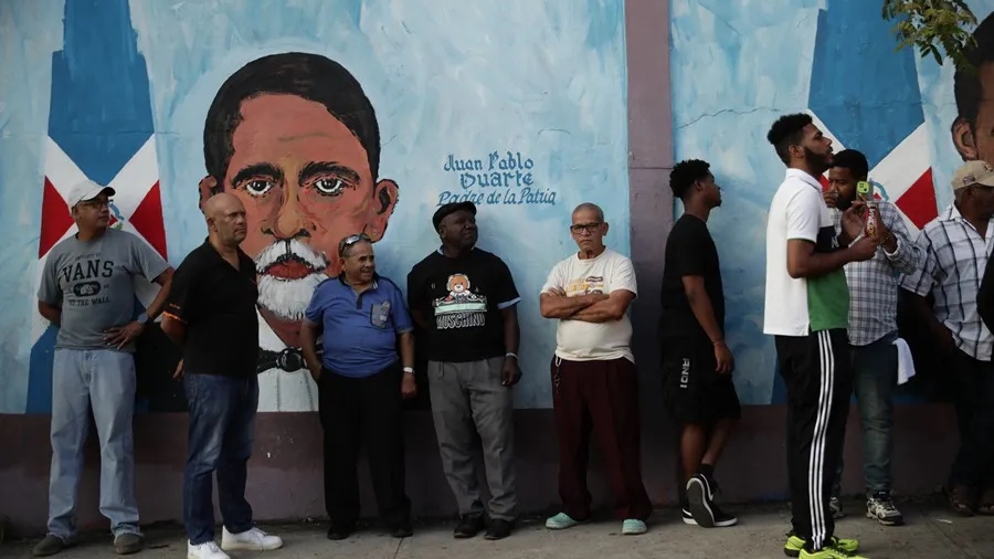 República Dominicana celebra elecciones legislativas y presidenciales