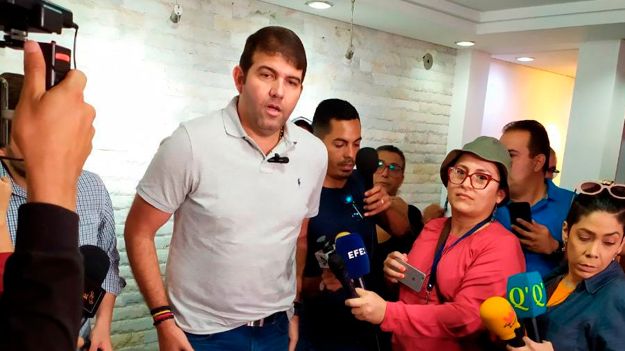Carlos Prosperi excandidato a las primarias de la oposición