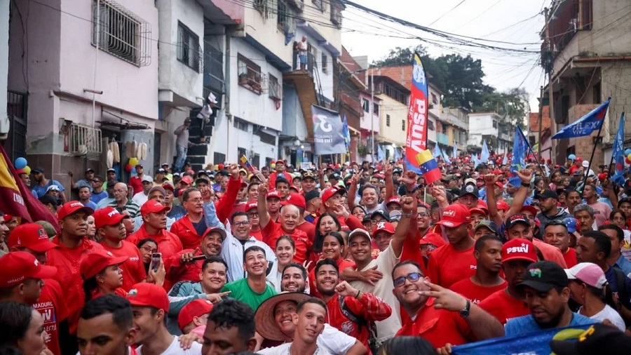 Diosdado Cabello acompañó marcha en el 23 de Enero