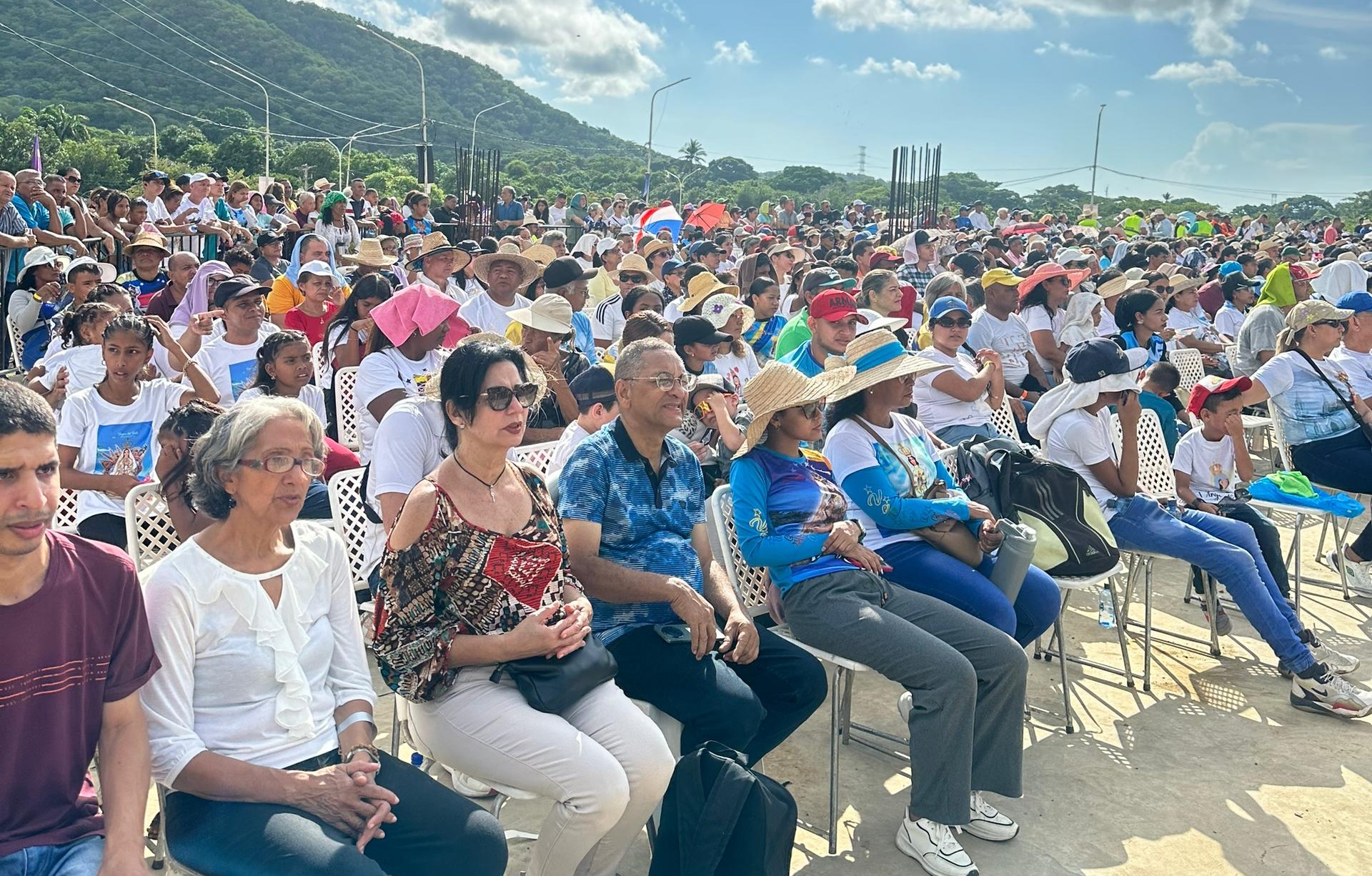 Obispo de Margarita pidió ser promotores de la paz en misa a la Virgen ...
