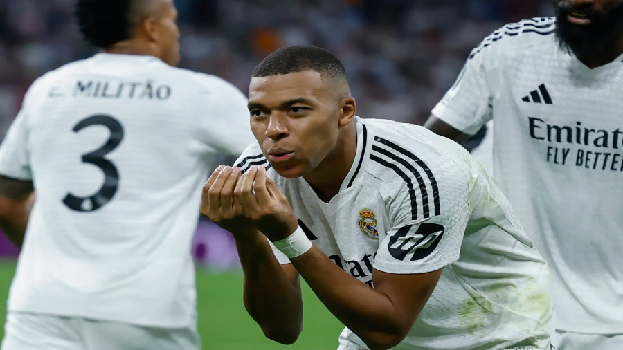 Mbappé y Endrick se estrenaron en Champions con el Madrid.jpeg