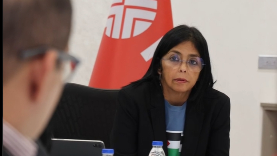 La ministra calificó de productiva la reunión de este sábado