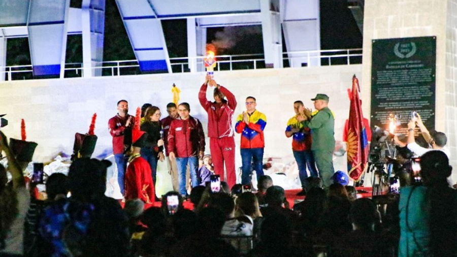 Encendido oficial de los XXI Juegos Deportivos Nacionales