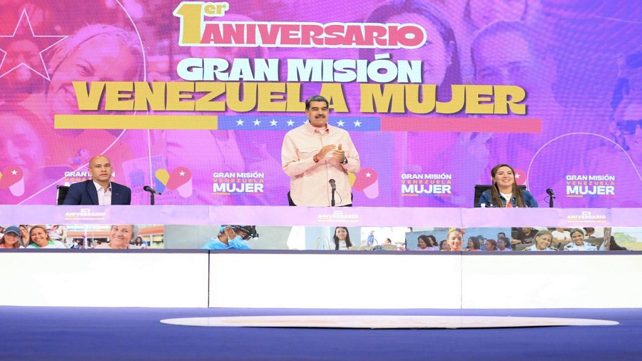 Presidente Maduro en celebración de aniversario de Misión Mujer (Cortesía)