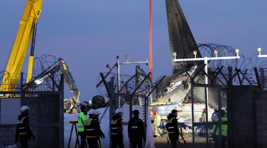 Papa Francisco expresa solidaridad con las familias del accidente aéreo en Corea del Sur y ora por v