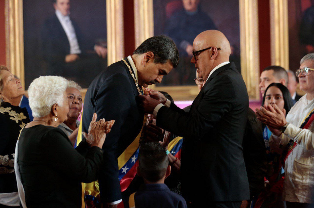 Nicolás Maduro juró como presidente de Venezuela para el período 2025 ...