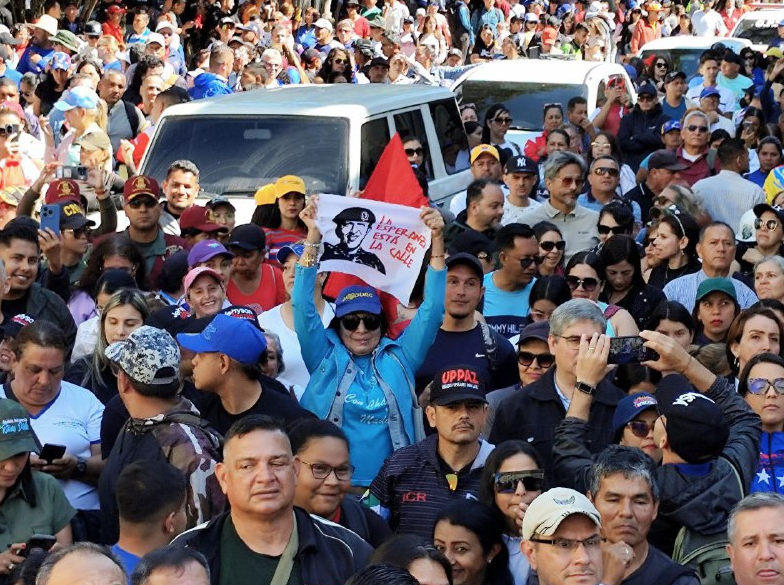Chavismo se moviliza en apoyo al Presidente Maduro y defensa de la ...
