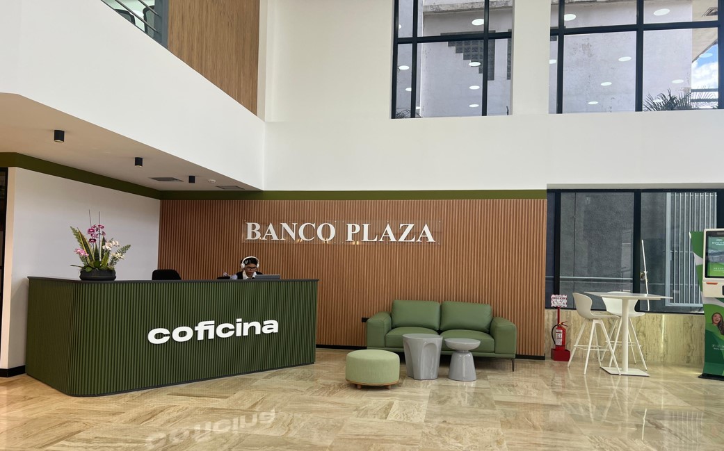 banco-plaza-37206.jpg