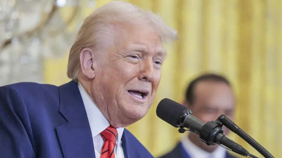 Trump pide a los estadounidenses no entrar en pánico ante crisis por ...