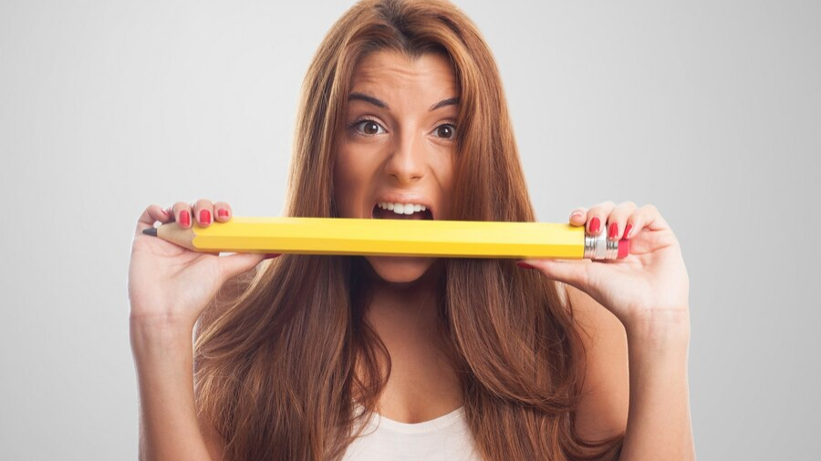 Masticar madera: ¡El sorprendente hábito que podría potenciar tu memoria y antioxidantes cerebrales!