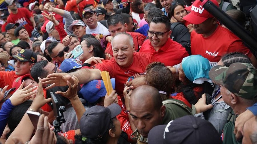Diosdado Cabello lideró movilización en Merida