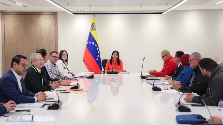 Cortesía. Reunión de la VP. Delcy Rodríguez con el Gabinete Económico