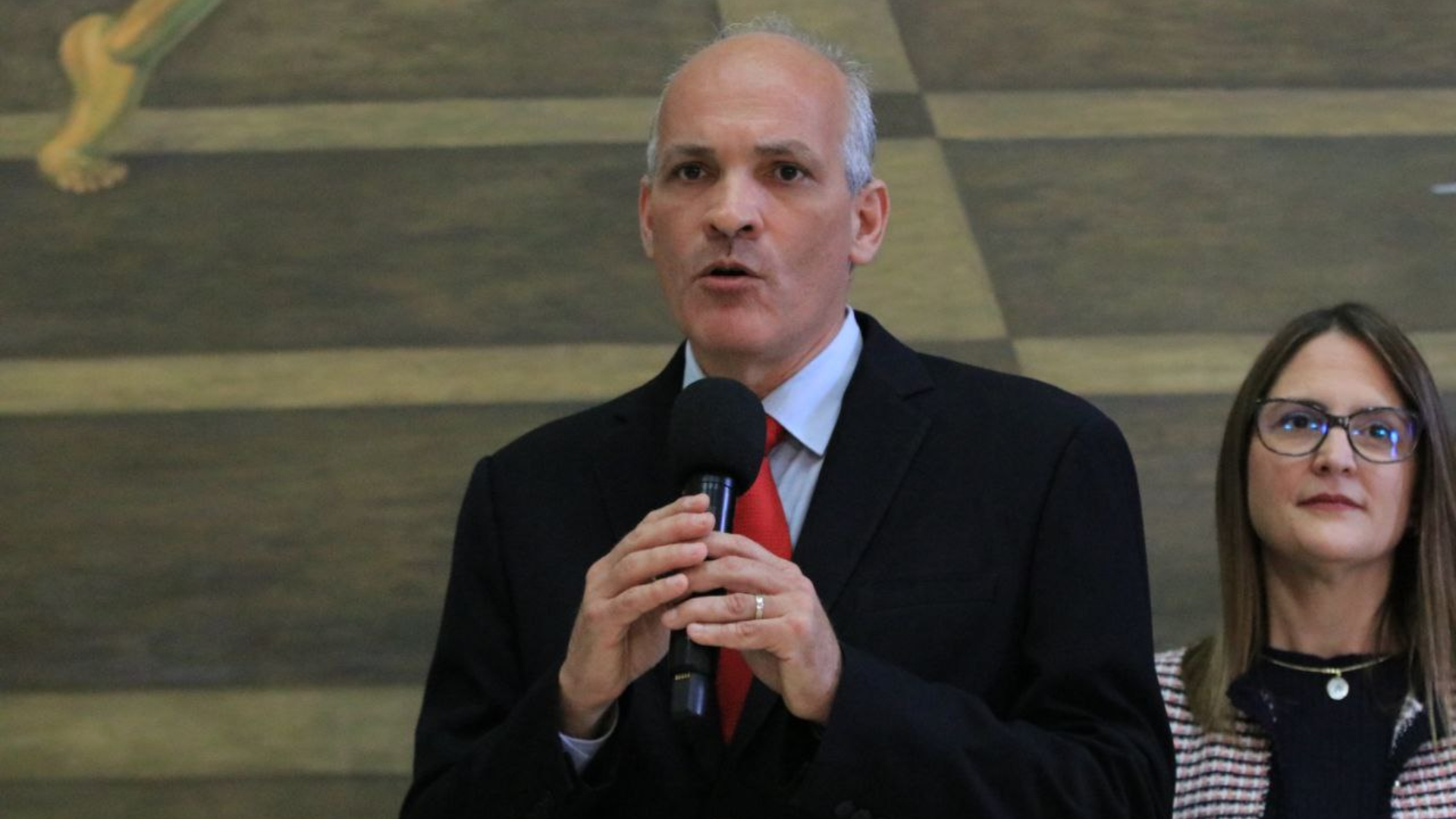 El vicepresidente sectorial de Planificación, Ricardo Menéndez (Cortesía) El vicepresidente sectorial de Planificación, Ricardo Menéndez (Cortesía)