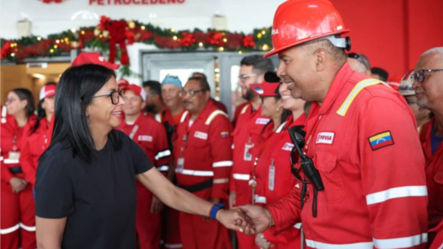 Delcy Rodríguez destaca valentía de trabajadores petroleros ante amenazas externas