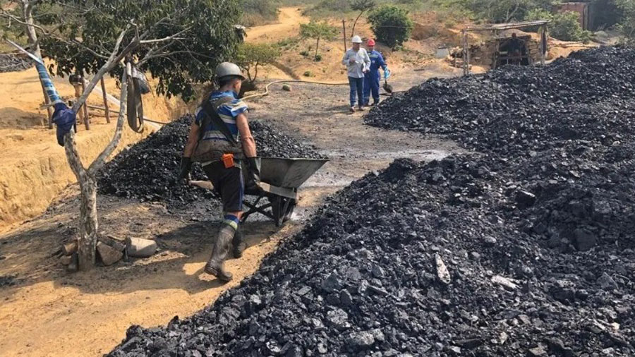 Venezuela proyecta un crecimiento superior al 100 % en carbón para 2026