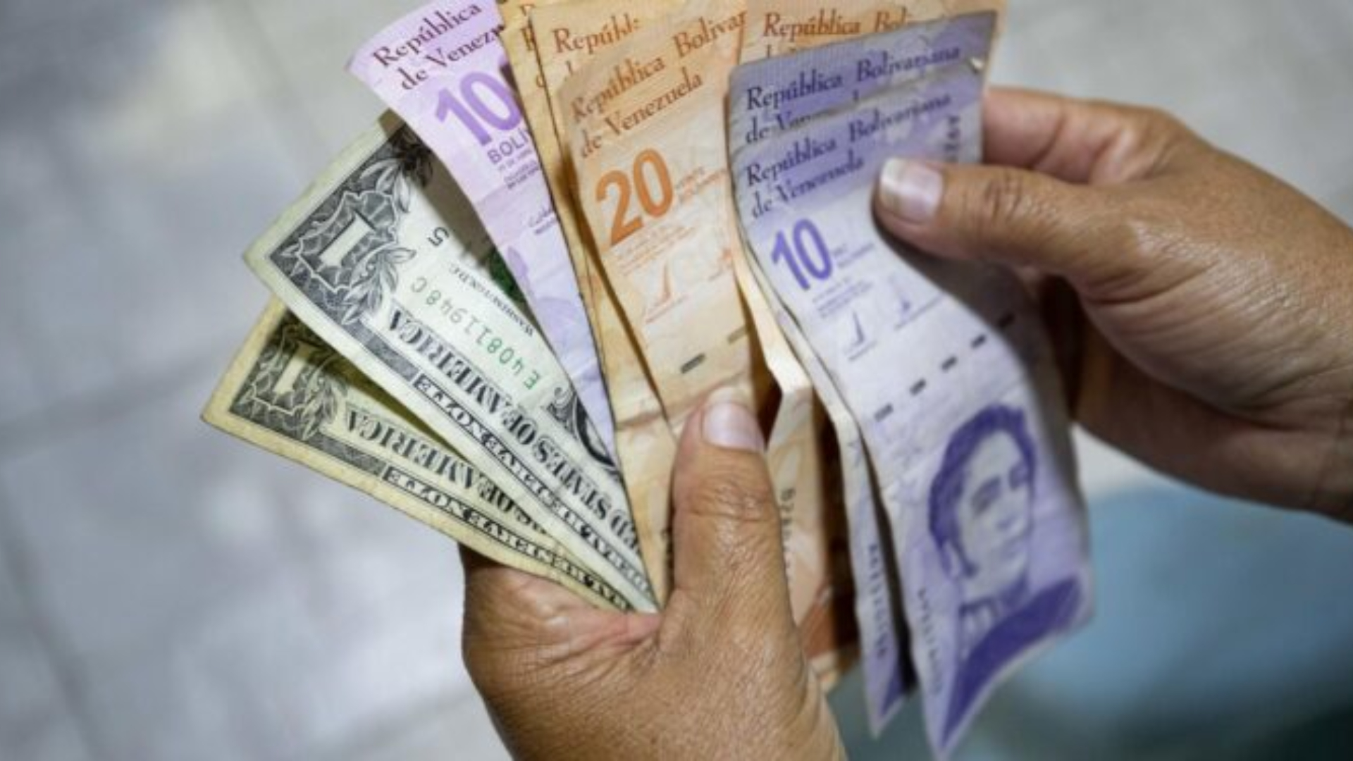 Crecimiento económico cercano al 12%  (Referencial)