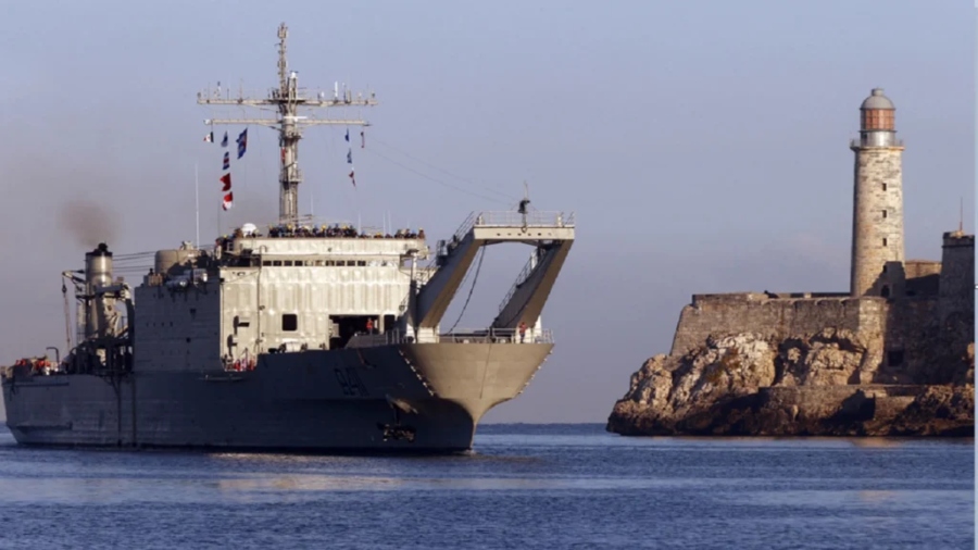 Llegan a Cuba dos buques con asistencia humanitaria procedentes de México Llegan a Cuba dos buques con asistencia humanitaria procedentes de México