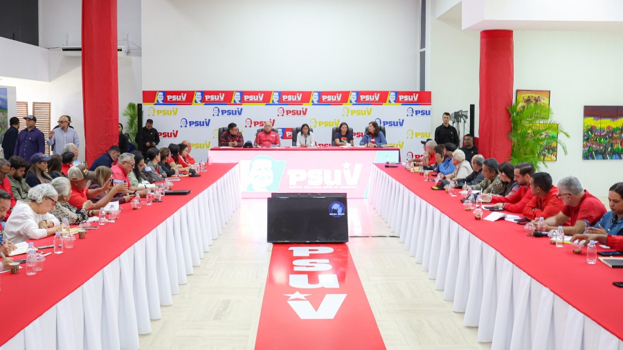 Presidenta (E) Delcy Rodríguez se reúne con la Dirección Nacional del PSUV Presidenta (E) Delcy Rodríguez se reúne con la Dirección Nacional del PSUV