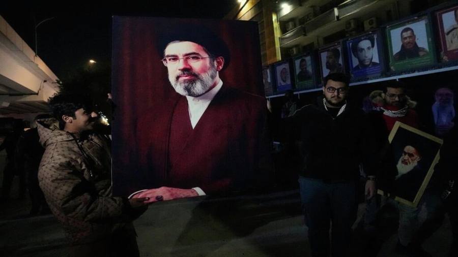 Ayatolá Mojtaba Jameneí. Ayatolá Mojtaba Jameneí.