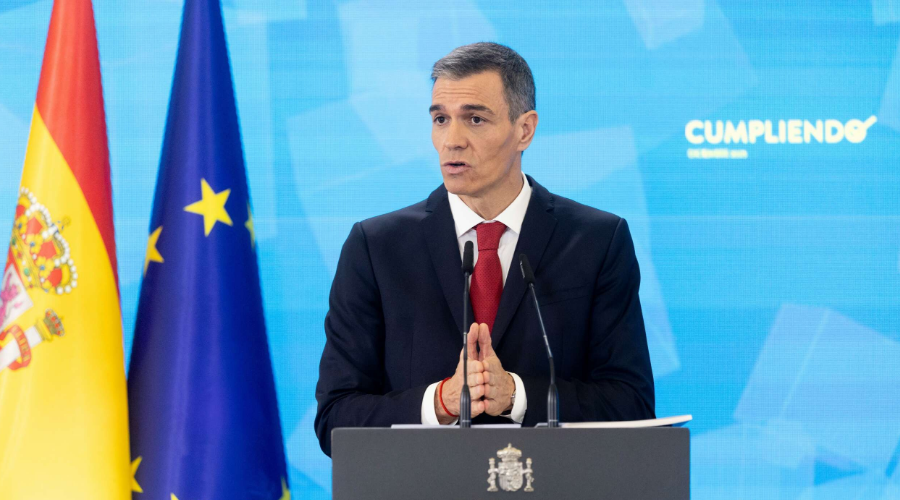 El Gobierno de España rebaja al 10 % el IVA de los carburantes, la luz ...