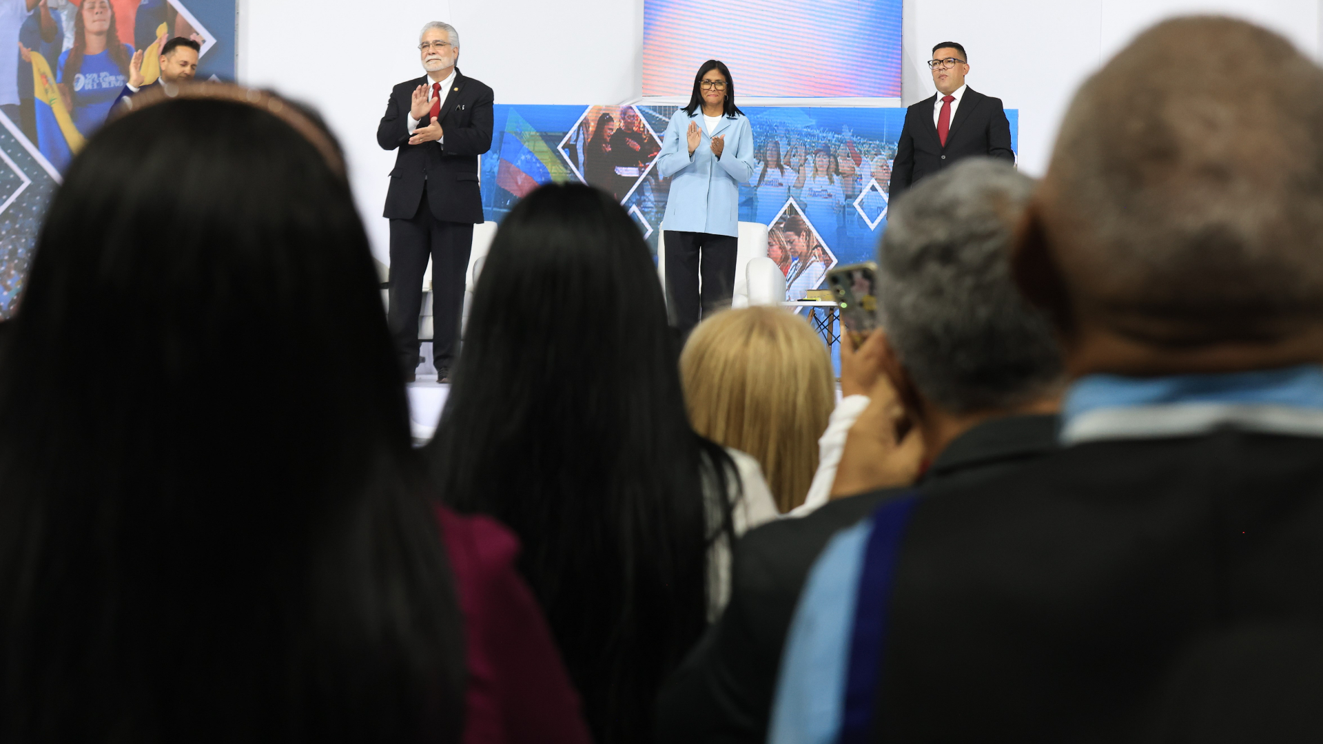 Llamado a la unión de la presidenta encargada (Cortesía)