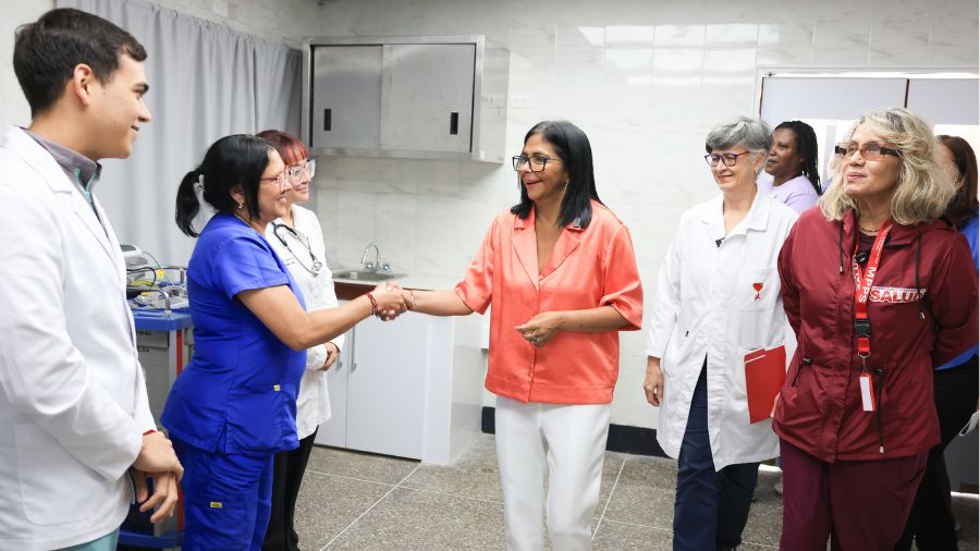 ENTREGA CDI-SRI EL RECREO: RODRÍGUEZ INAUGURA CENTRO DE SALUD REHABILITADO