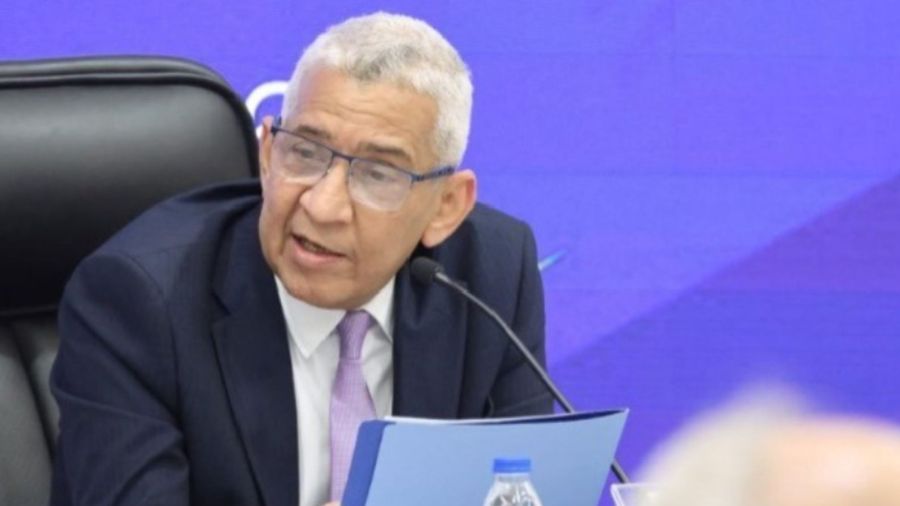 Venezuela eleva el ingreso mínimo integral a 240 dólares, pero el salario base sigue congelado en 130 bolívares