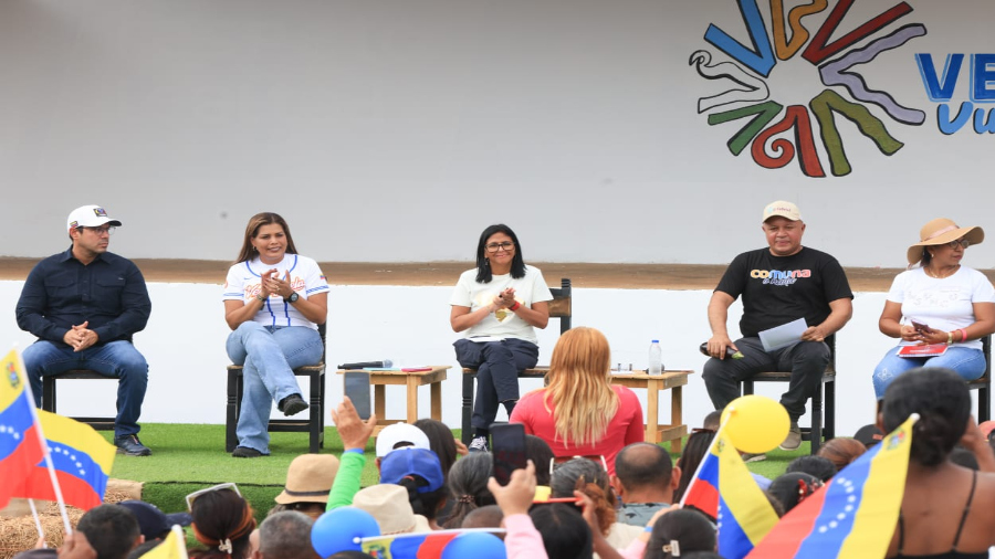 Delcy Rodríguez informa sobre el portal Venezuela Renace