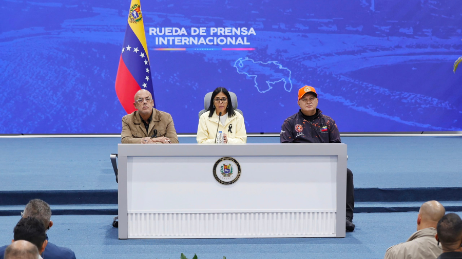 Ejecutivo gestiona ante EE.UU. y el FMI $200 millones para reconstrucción