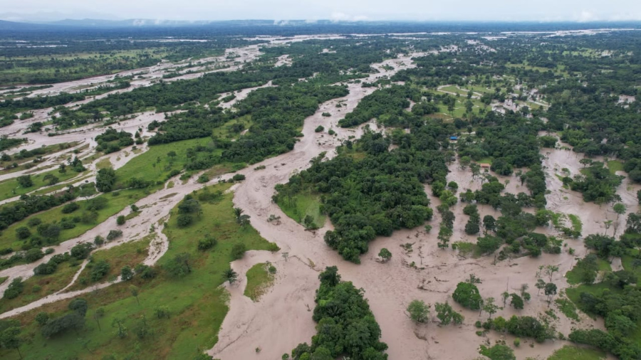 Precipitaciones dejan incomunicados el Norte de Santander con Arauca.