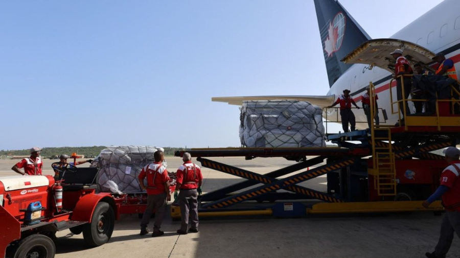 Cruz Roja de Venezuela recibe 42 toneladas de ayuda humanitaria