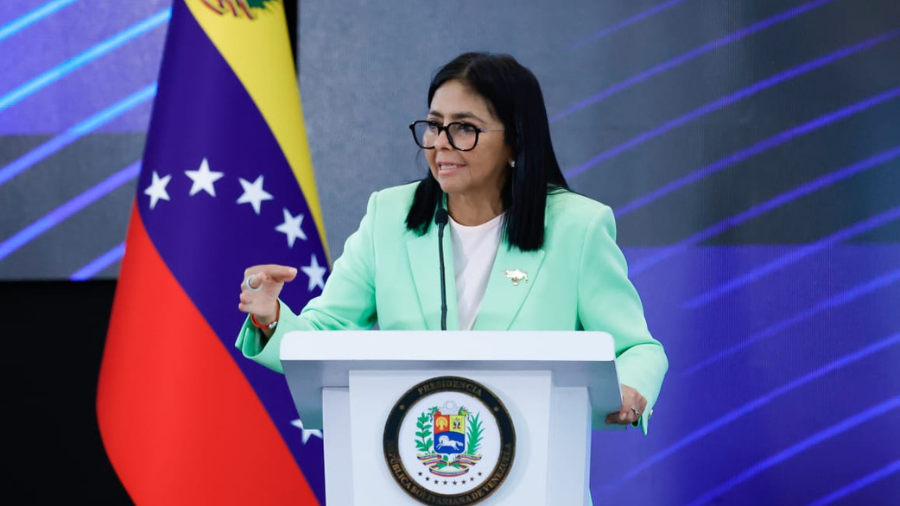 Delcy Rodríguez ordena reforma tributaria para impulsar crecimiento económico